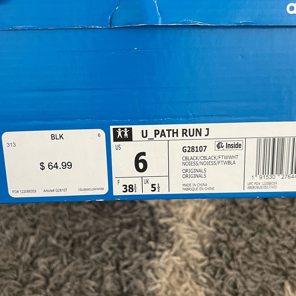 Youth adidas sneaker - Picture 4 of 4